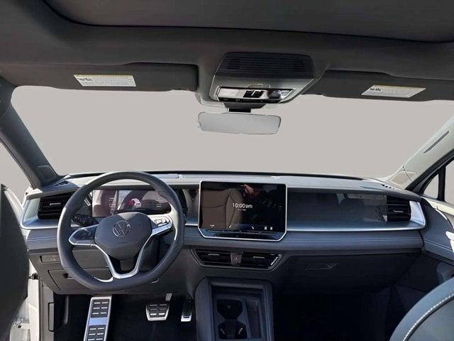 New 2026 Volkswagen Tiguan 2.0T SE R-Line Black - photo - 6