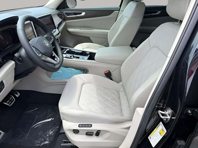 New 2026 Volkswagen Atlas 2.0T SEL Premium R-Line - photo - 3