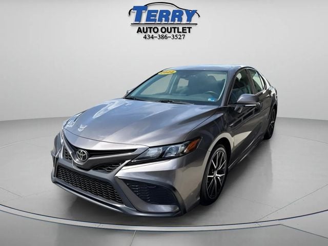 Pre-Owned 2024 Toyota Camry SE - photo - 3