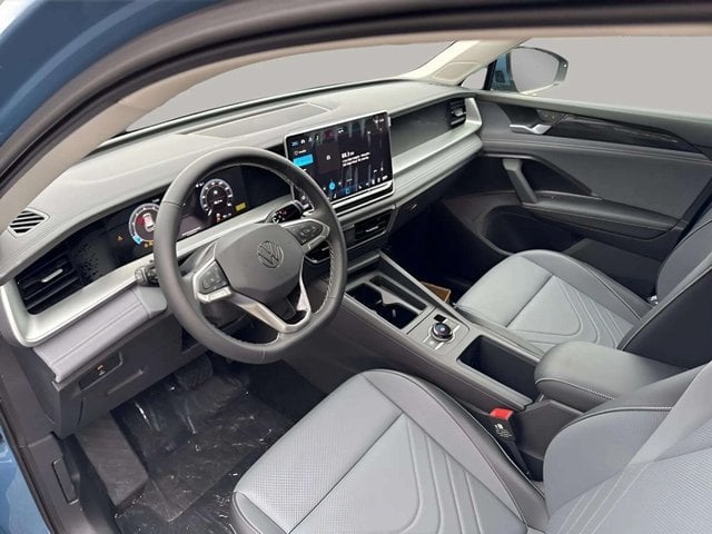 Pre-Owned 2026 Volkswagen Tiguan SE - photo - 5