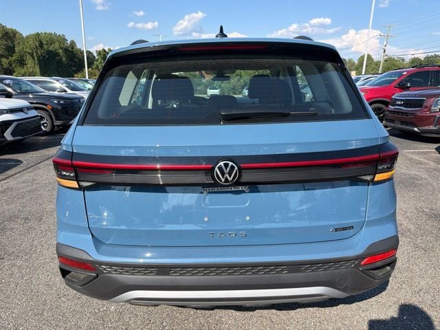 New 2026 Volkswagen Taos 1.5T S - photo - 1