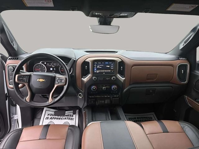 Pre-Owned 2023 Chevrolet Silverado 2500HD High Country - photo - 21