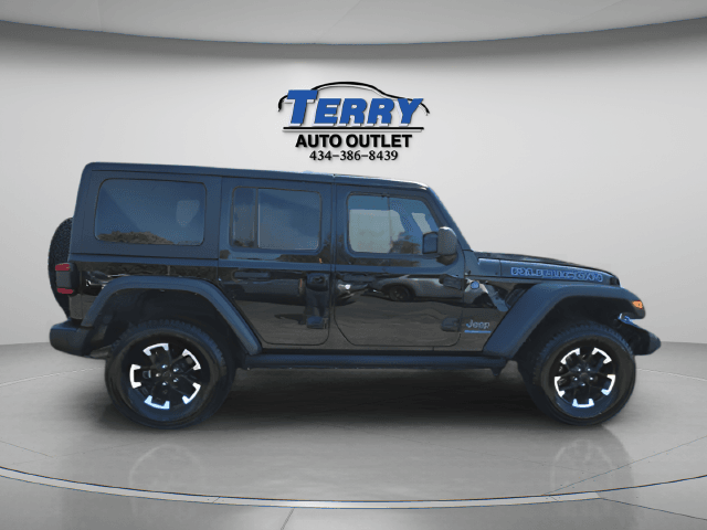 Pre-Owned 2024 Jeep Wrangler Rubicon 4xe - photo - 0