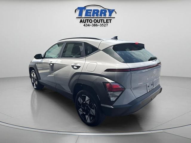 Pre-Owned 2025 Hyundai Kona SEL - photo - 4