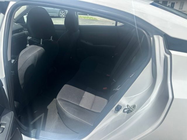 Pre-Owned 2024 Nissan Sentra SV - photo - 13