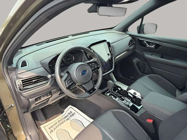 Pre-Owned 2026 Subaru Forester Touring - photo - 3