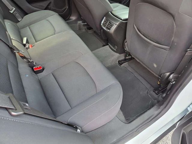 Pre-Owned 2024 Chevrolet Malibu LT - photo - 10