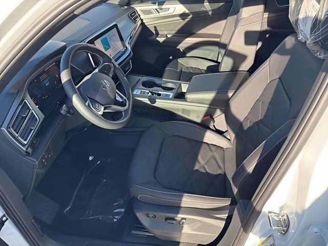New 2026 Volkswagen Atlas Cross Sport 2.0T SE - photo - 8