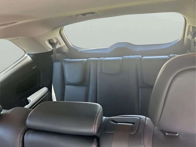 Pre-Owned 2022 Subaru Ascent Limited - photo - 6