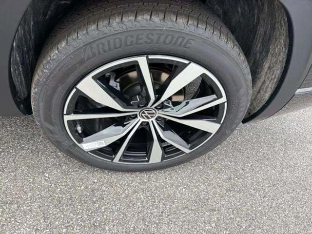 New 2026 Volkswagen Atlas 2.0T SEL Premium R-Line - photo - 9
