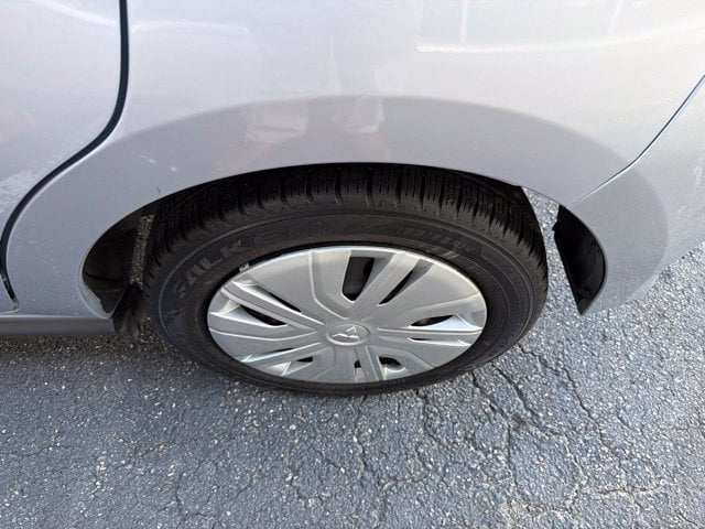 Pre-Owned 2024 Mitsubishi Mirage ES - photo - 18