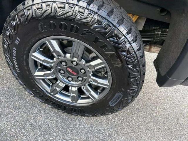Pre-Owned 2026 GMC Sierra 1500 AT4X - photo - 38