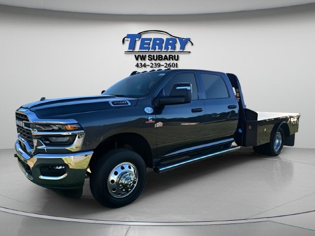 Pre-Owned 2025 Ram 3500 Tradesman - photo - 2