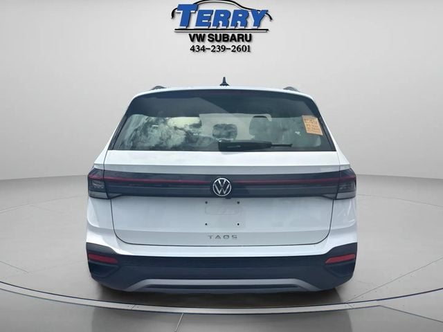 Pre-Owned 2025 Volkswagen Taos 1.5T S - photo - 3