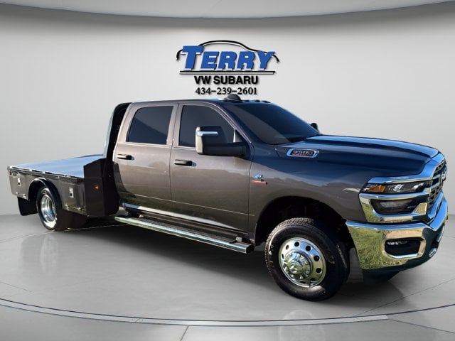 Pre-Owned 2025 Ram 3500 Tradesman - photo - 0