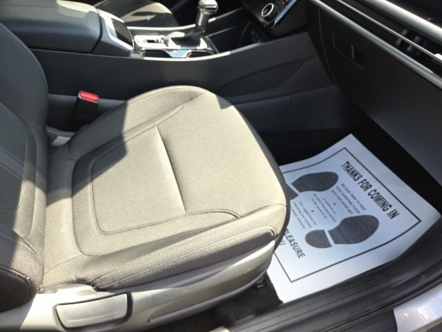 Pre-Owned 2025 Hyundai Tucson SEL - photo - 18