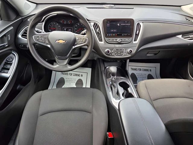 Pre-Owned 2024 Chevrolet Malibu LT - photo - 6
