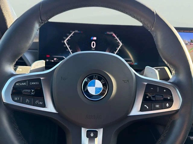 Pre-Owned 2024 BMW 3 Series 330i xDrive - photo - 3