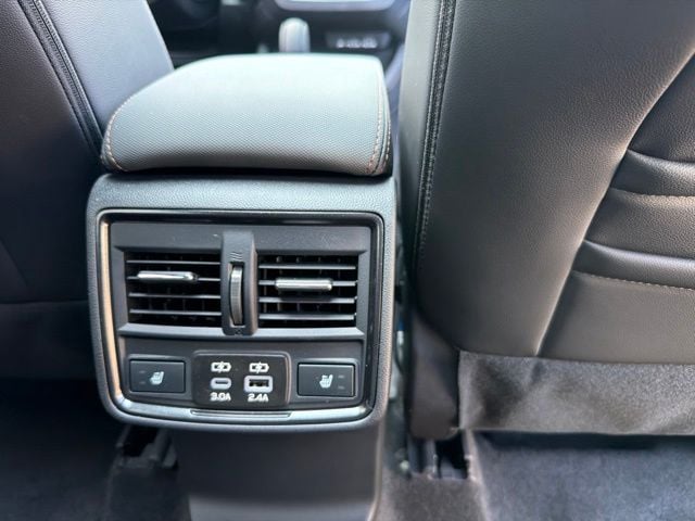 New 2026 Subaru Forester Touring - photo - 17