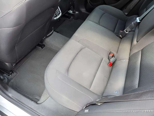 Pre-Owned 2024 Chevrolet Malibu LT - photo - 9