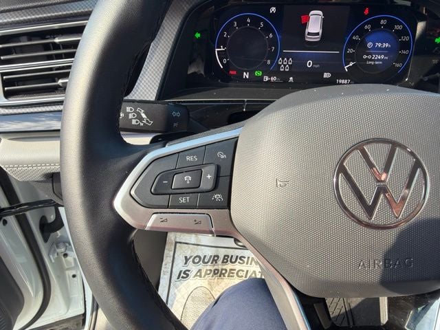 Pre-Owned 2025 Volkswagen Atlas 2.0T Peak Edition - photo - 13