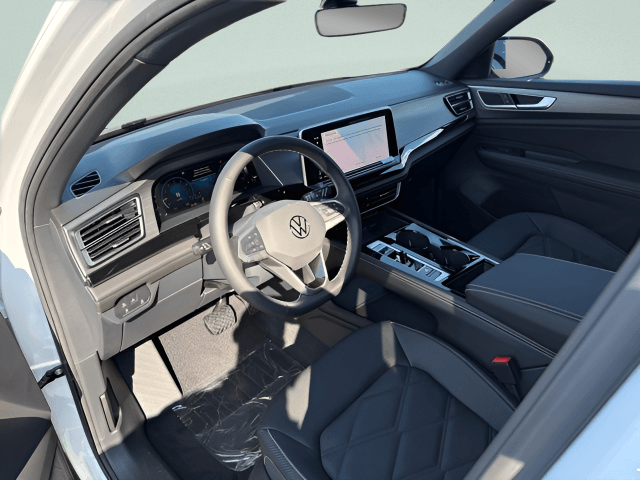 New 2026 Volkswagen Atlas Cross Sport SE w/Technology - photo - 3