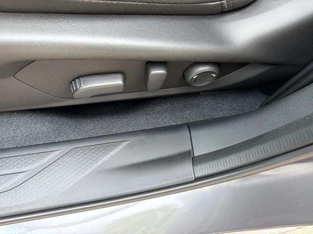 New 2026 Subaru Outback Premium - photo - 17
