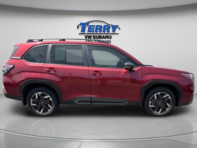 Pre-Owned 2025 Subaru Forester Limited - photo - 0