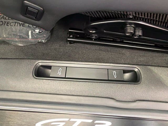 Pre-Owned 2024 Porsche 911 GT3 - photo - 13
