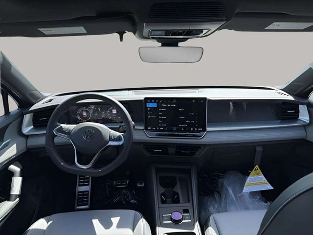 New 2026 Volkswagen Tiguan 2.0T SE R-Line Black - photo - 8
