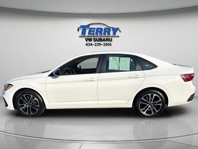 Pre-Owned 2025 Volkswagen Jetta 1.5T Sport - photo - 1