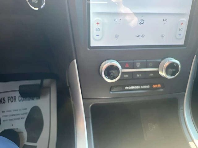 Pre-Owned 2021 Ford Edge SE - photo - 12