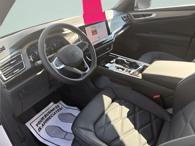 New 2026 Volkswagen Atlas Cross Sport SE w/Technology - photo - 3