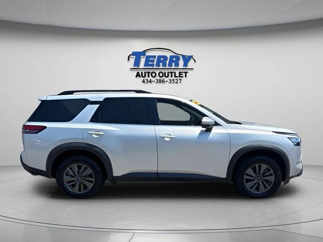 Pre-Owned 2024 Nissan Pathfinder SV - photo - 0