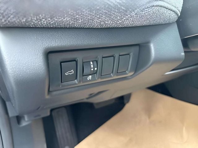 New 2026 Subaru Outback Limited - photo - 10