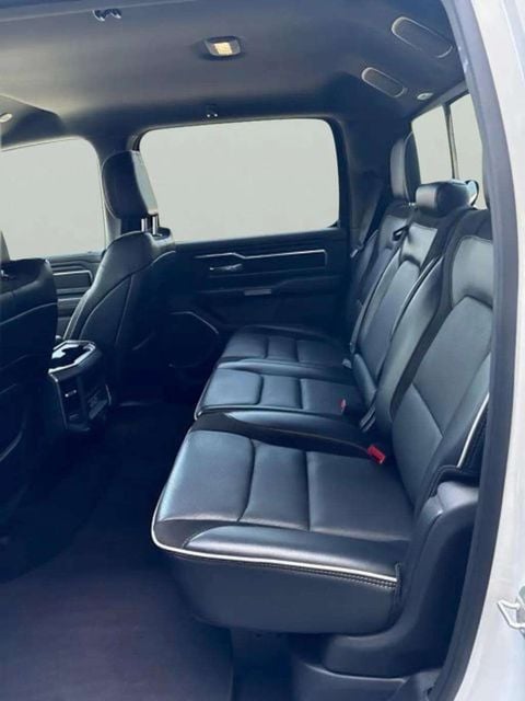 Pre-Owned 2025 Ram 1500 Laramie - photo - 6