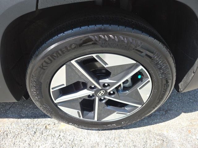 Pre-Owned 2025 Hyundai Tucson SEL - photo - 12