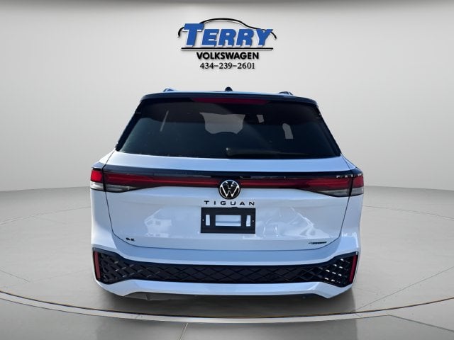 2026 Volkswagen Tiguan 2.0T SE R-Line Black Photo in Lynchburg VA 24502