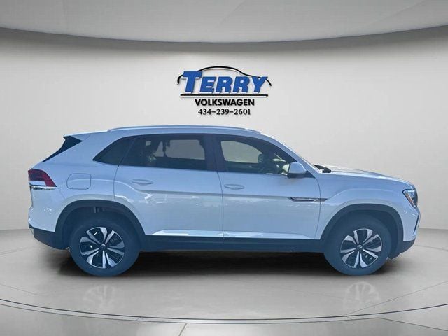2026 Volkswagen Atlas Cross Sport 2.0T SE Photo in Lynchburg VA 24502