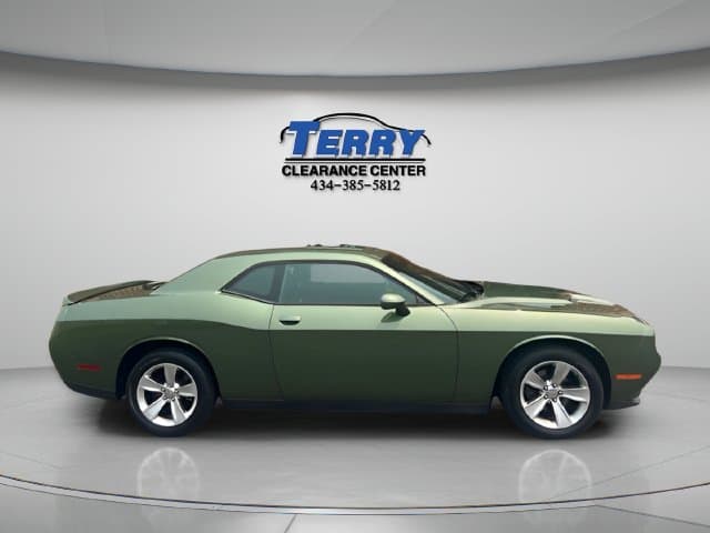2021 Dodge Challenger SXT Photo in Lynchburg VA 24502