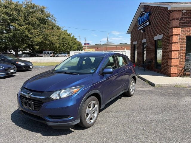 2017 Honda HR-V LX Photo in Lynchburg VA 24502