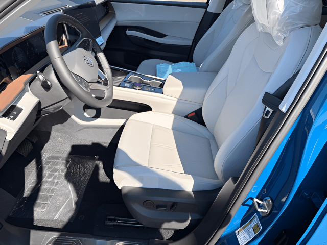 2027 Volkswagen Atlas SE w/Technology Photo in Forest VA 24551