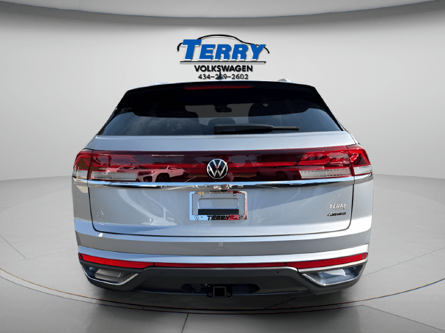 2026 Volkswagen Atlas Cross Sport SE w/Technology Photo in Forest VA 24551