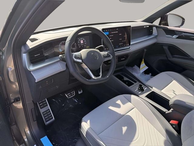 2026 Volkswagen Tiguan 2.0T SE R-Line Black Photo in Lynchburg VA 24502