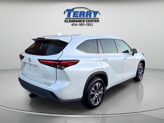 2021 Toyota Highlander XLE Photo in Lynchburg VA 24502