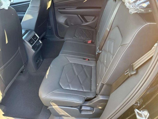 2026 Volkswagen Atlas Cross Sport 2.0T SE Photo in Lynchburg VA 24502