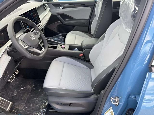 2026 Volkswagen Tiguan 2.0T SE R-Line Black Photo in Lynchburg VA 24502
